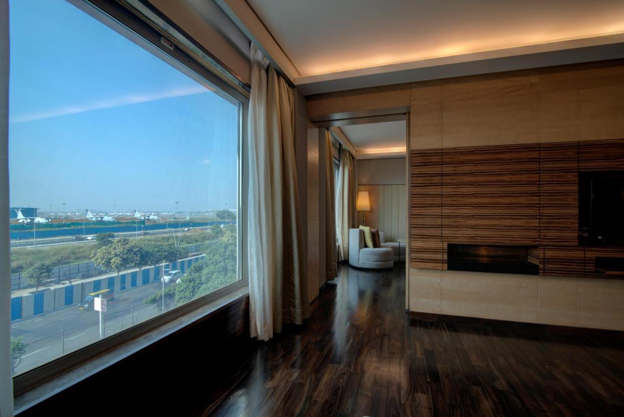 Jw Marriott Hotel New Delhi Aerocity Εξωτερικό φωτογραφία Suite at the Taj Bengal