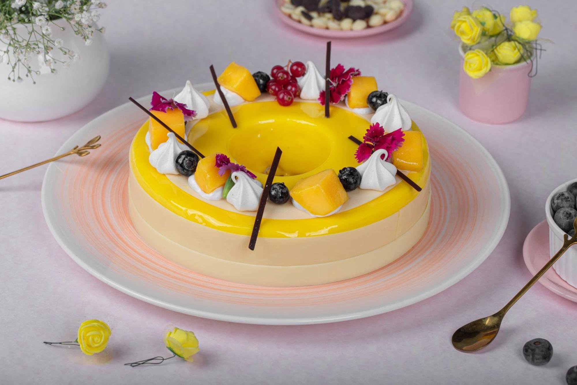 Jw Marriott Hotel New Delhi Aerocity Εξωτερικό φωτογραφία A mango float