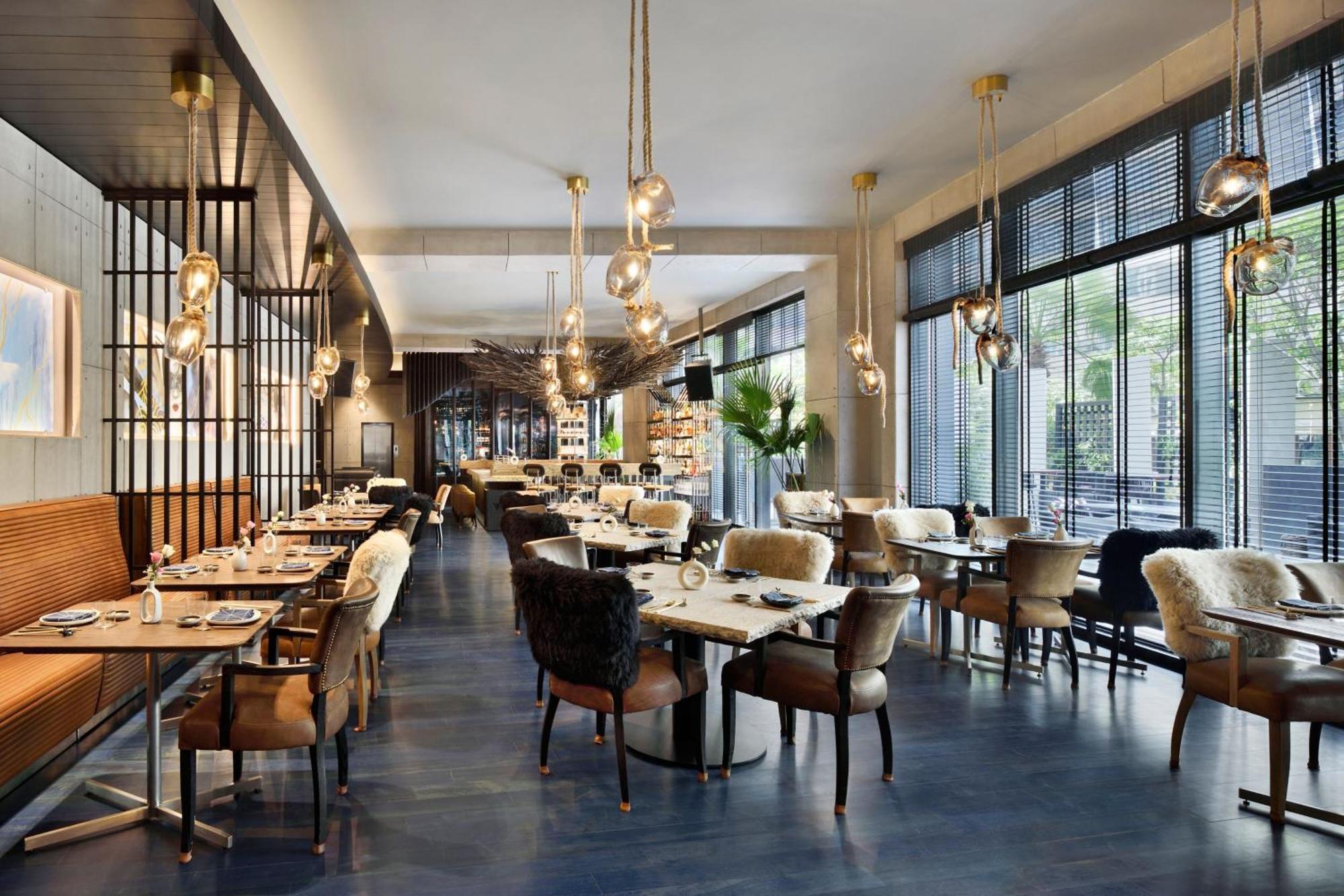 Jw Marriott Hotel New Delhi Aerocity Εξωτερικό φωτογραφία The restaurant